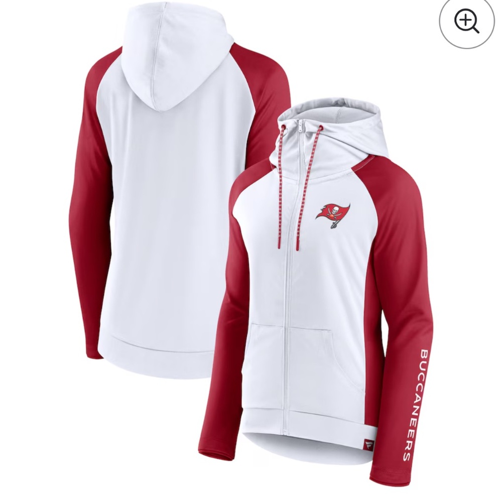 NWOT Buccaneers Zip